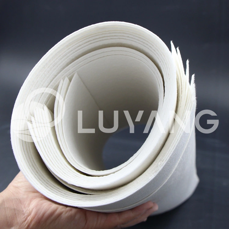 Good Al2O3 Sio2 Luyangwool Fireproof China 1260 1400 Ceramic Blanket Price Fiber